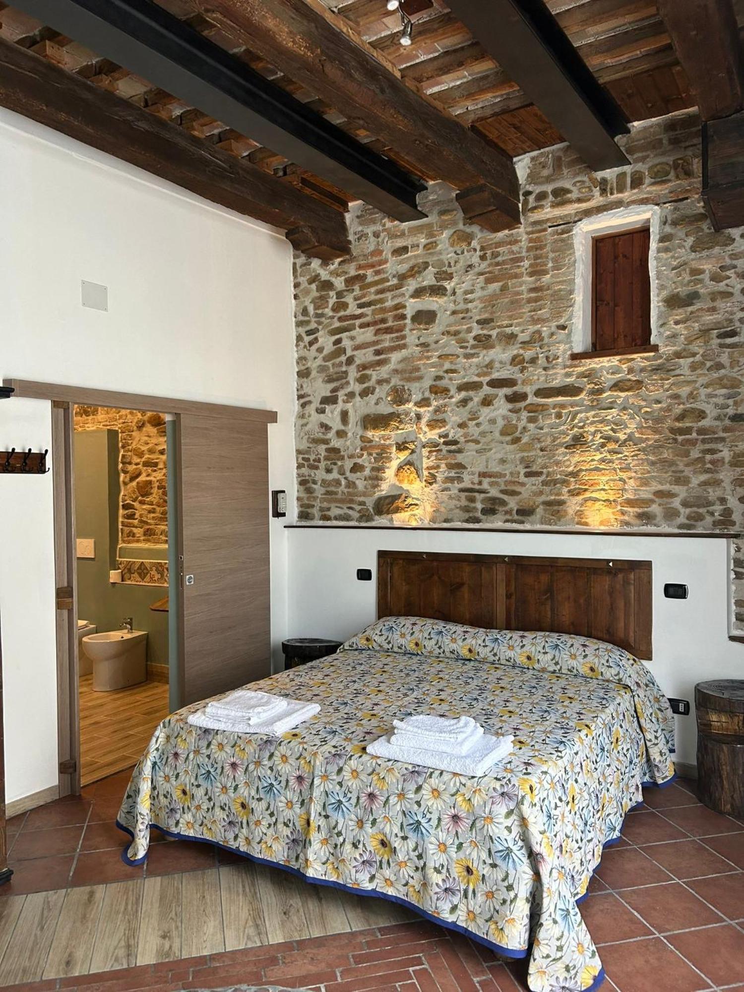 Ca'Silvia Bed & Breakfast San Savino  Exterior photo